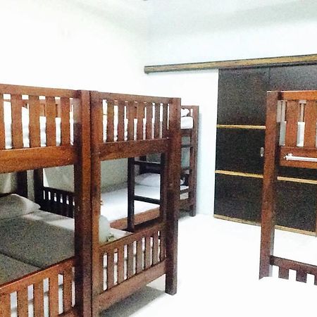 Zen Rooms Cordillera Family Vigan Esterno foto